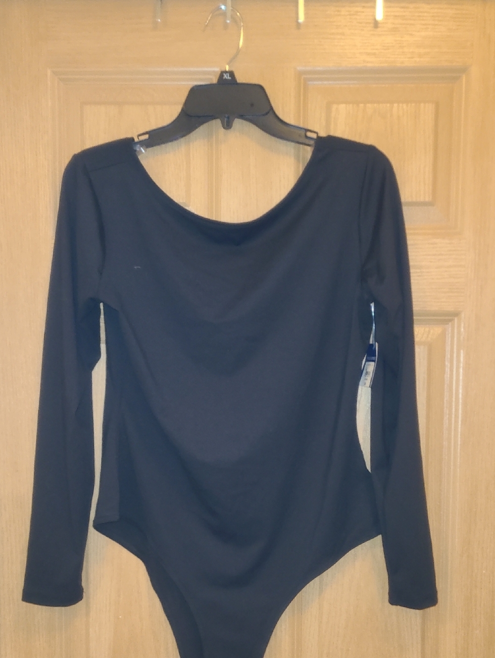 Arizona Jean Company Black Long-Sleeve Scoop Neck Bodysuit